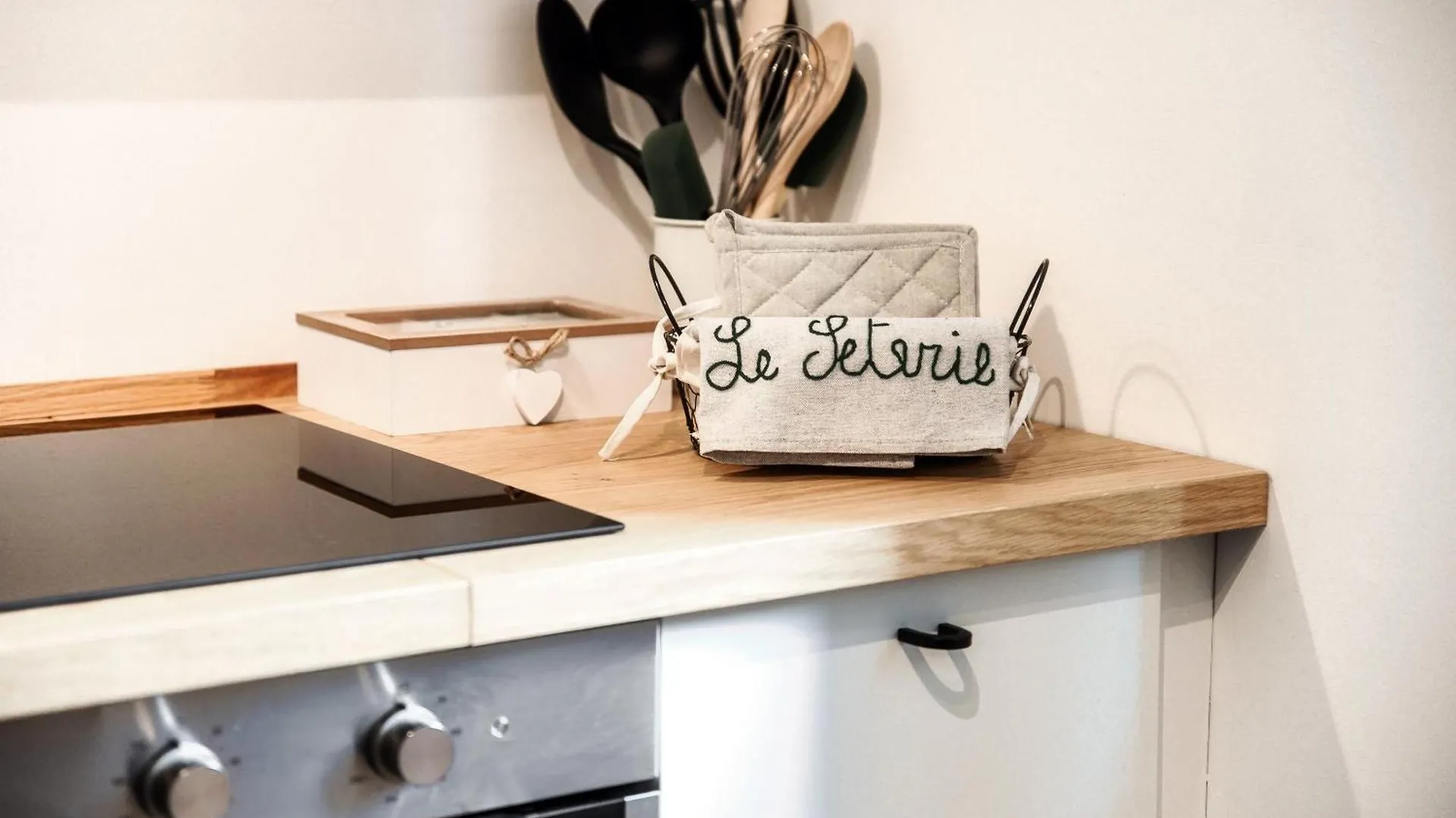 Le Seterie Apartment Como 0*,